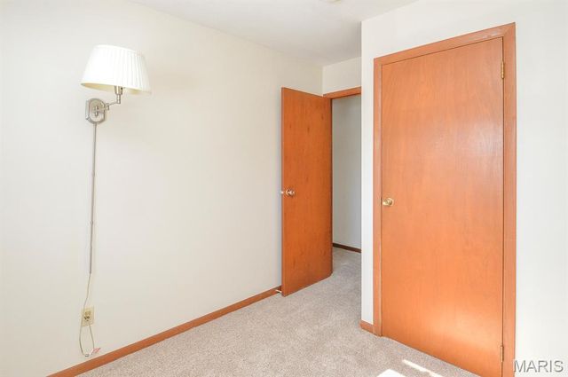 702 W Washington Street, O'fallon, IL 62269