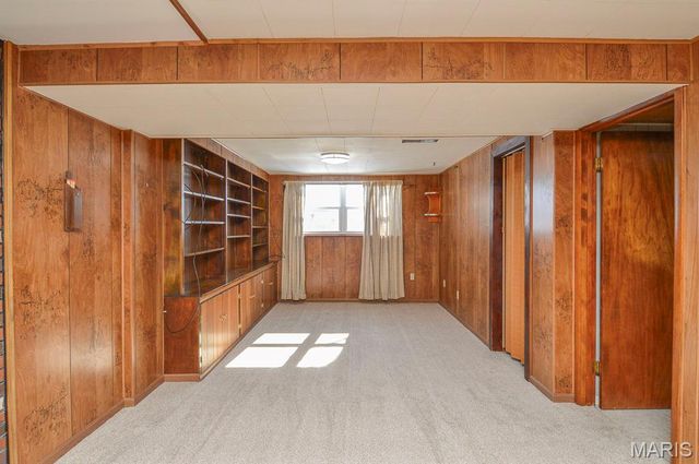 702 W Washington Street, O'fallon, IL 62269