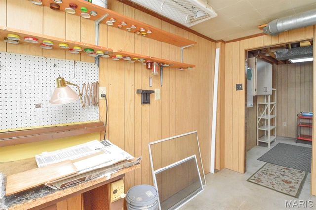 702 W Washington Street, O'fallon, IL 62269