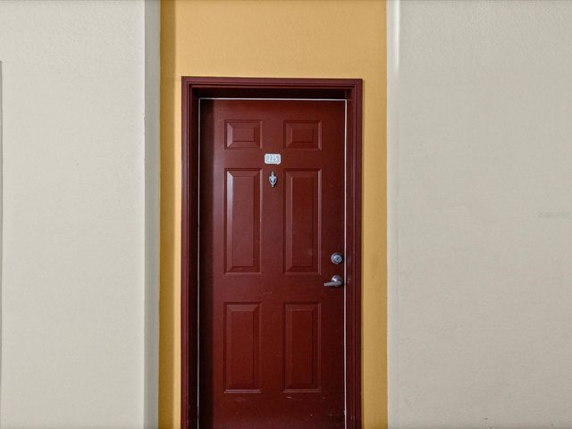 200 4TH AVENUE S 225, St Petersburg, FL 33701