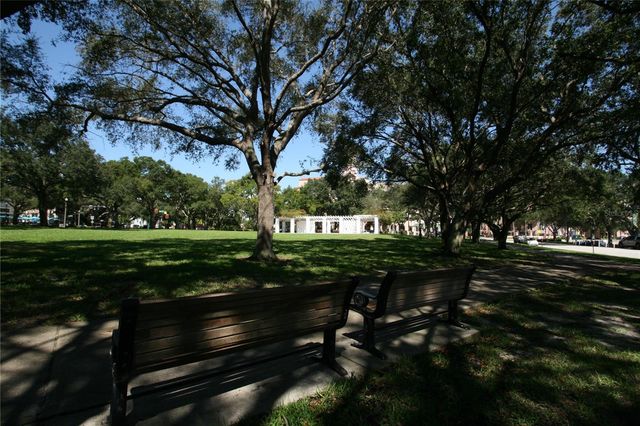 200 4TH AVENUE S 225, St Petersburg, FL 33701