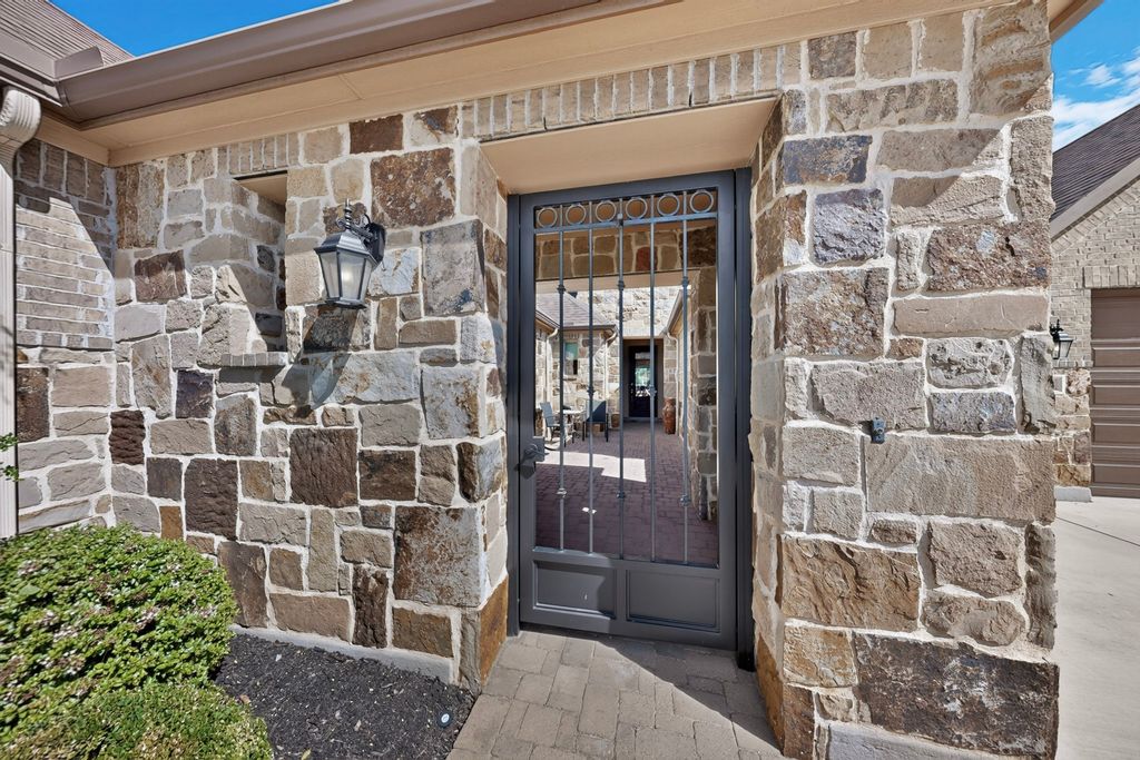 12204 Pepperidge Avenue, Denton, TX 76207 — photo 3