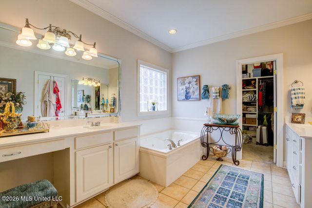 123 Courtland Drive, Hattiesburg, MS 39402