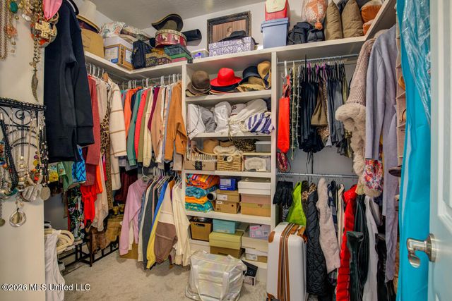 123 Courtland Drive, Hattiesburg, MS 39402