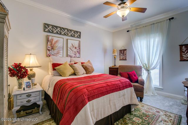 123 Courtland Drive, Hattiesburg, MS 39402