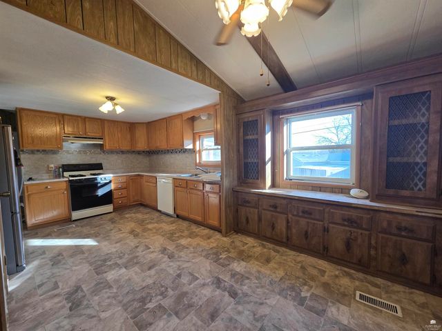 820 Robert Street, Junction City, KS 66441