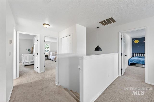 4687 W Blue Creek Ct, Meridian, ID 83642