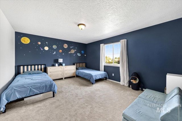 4687 W Blue Creek Ct, Meridian, ID 83642