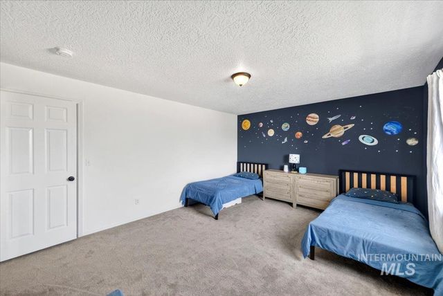 4687 W Blue Creek Ct, Meridian, ID 83642