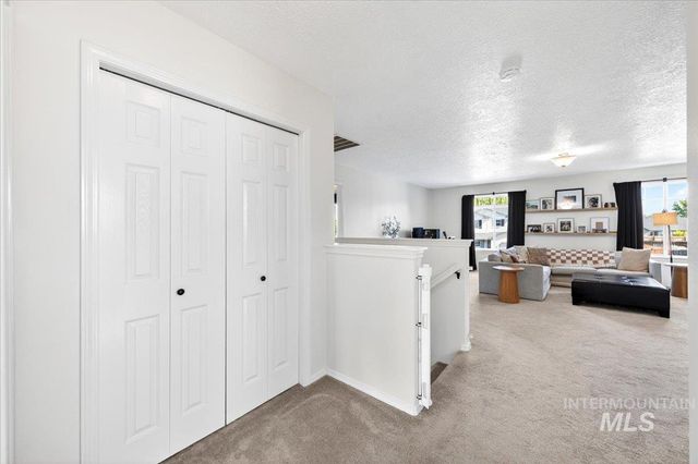 4687 W Blue Creek Ct, Meridian, ID 83642