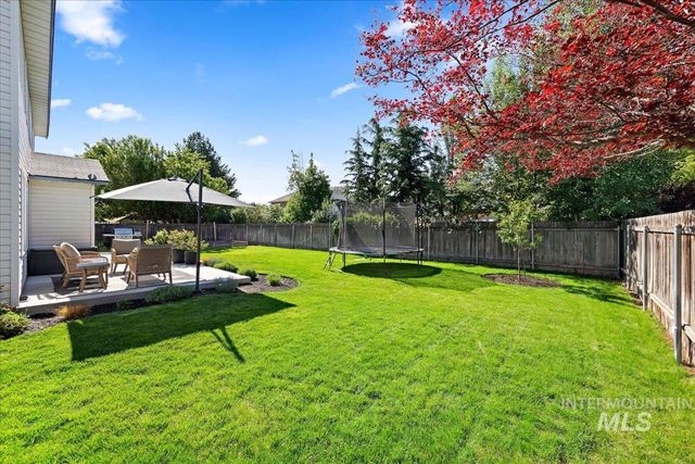4687 W Blue Creek Ct, Meridian, ID 83642