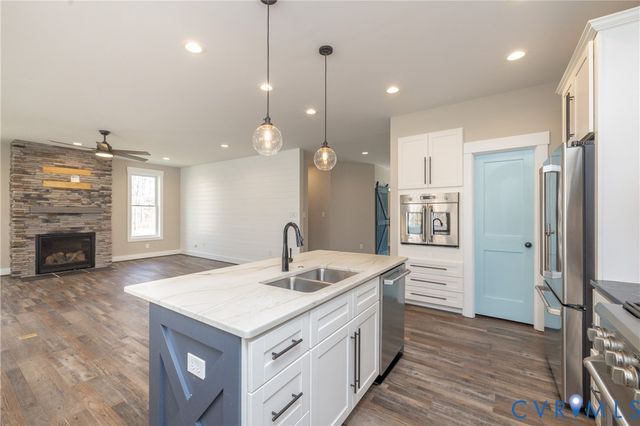 2744 Dogtown Rd, Goochland, VA 23063