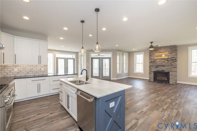 2744 Dogtown Rd, Goochland, VA 23063