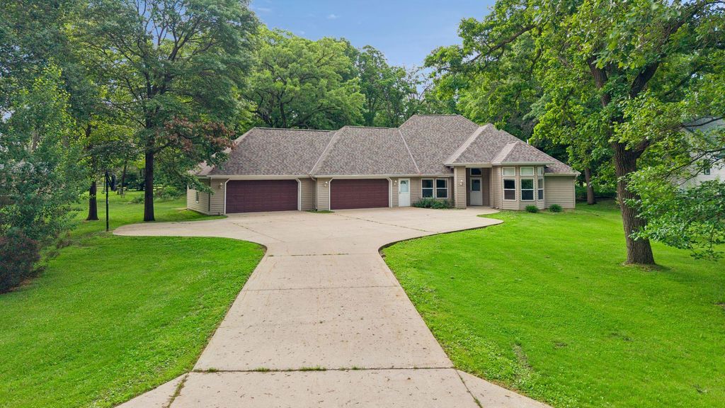 13464 Thomas Drive, Little Falls, MN 56345 — exterior
