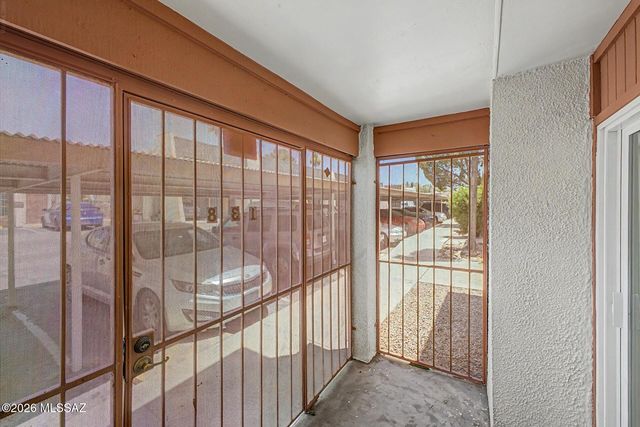1600 N Wilmot Rd Unit 138, Tucson, AZ 85712
