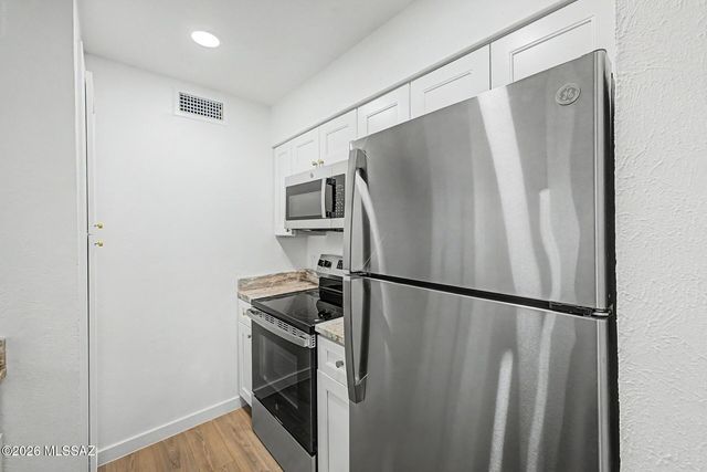 1600 N Wilmot Rd Unit 138, Tucson, AZ 85712