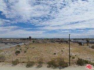6 BETWEEN AVE M & L12 LOT 2, Lancaster, CA 93535