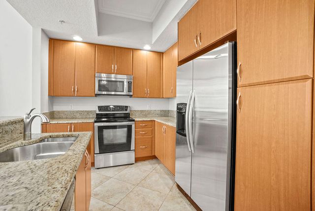 701 S Olive Avenue 1003, West Palm Beach, FL 33401