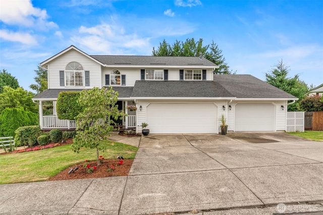 1247 E Pioneer Loop, La Center, WA 98629