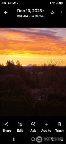 1247 E Pioneer Loop, La Center, WA 98629
