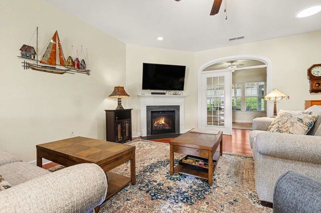 916 Ashbourn Ct., Murrells Inlet, SC 29576