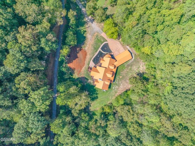 1035 Porterfield Gap Road, Seymour, TN 37865