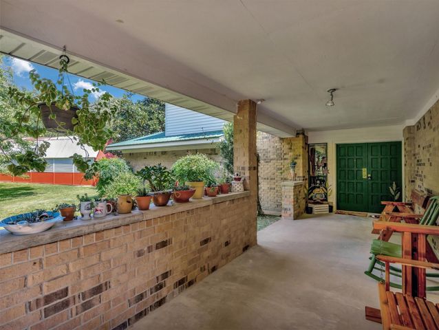 1040 Us Highway 287 W, Woodville, TX 75979