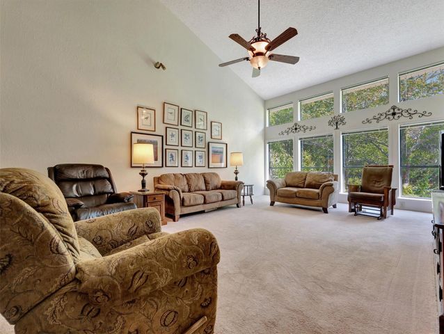 1040 Us Highway 287 W, Woodville, TX 75979