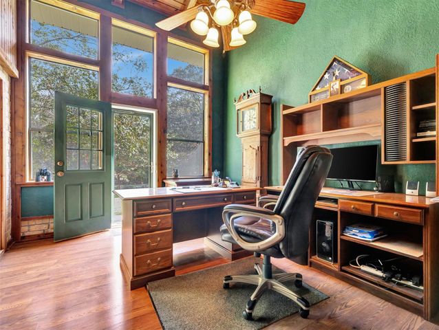 1040 Us Highway 287 W, Woodville, TX 75979