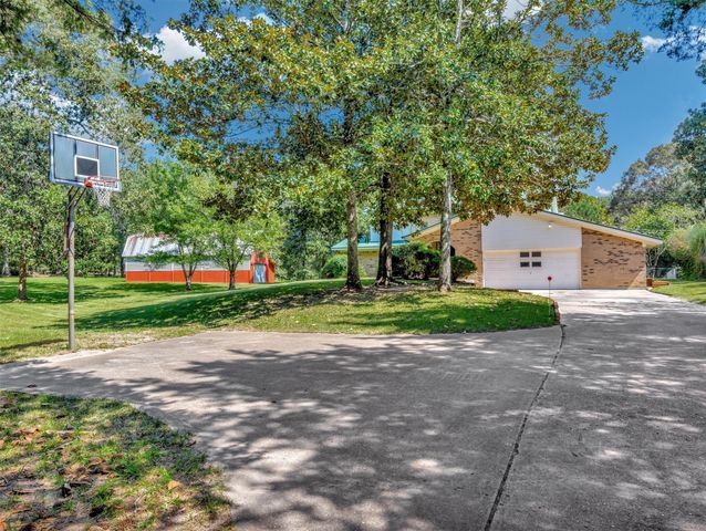 1040 Us Highway 287 W, Woodville, TX 75979