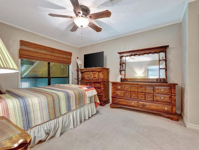 1040 Us Highway 287 W, Woodville, TX 75979