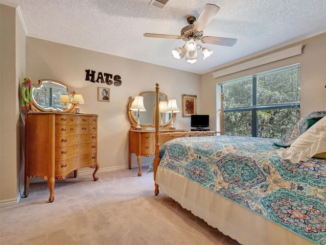 1040 Us Highway 287 W, Woodville, TX 75979