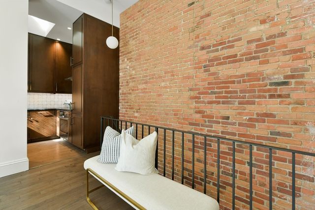 363 Marlborough St 3, Boston, MA 02115