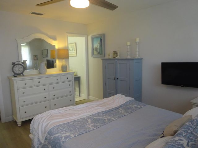 2763 W Dudley Dr Drive W H, West Palm Beach, FL 33415