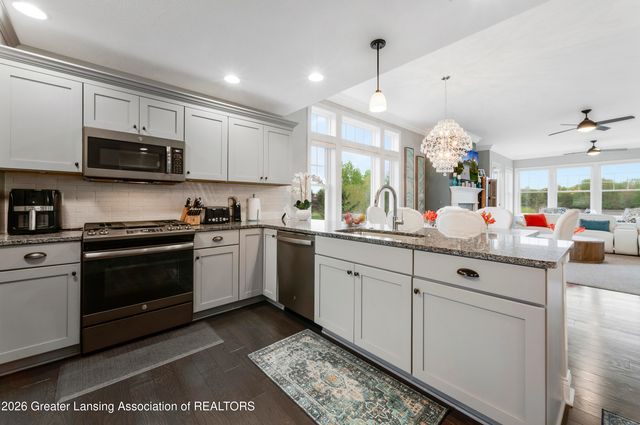 5272 Hawk Hollow Drive, Bath, MI 48808