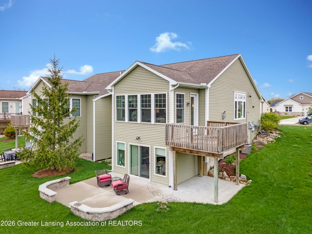5272 Hawk Hollow Drive, Bath, MI 48808