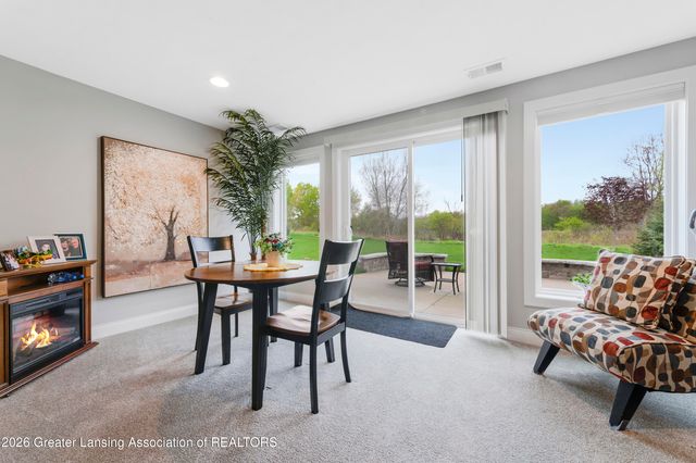 5272 Hawk Hollow Drive, Bath, MI 48808