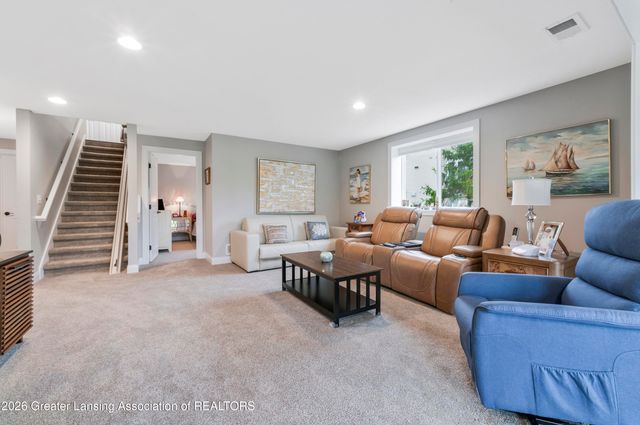 5272 Hawk Hollow Drive, Bath, MI 48808