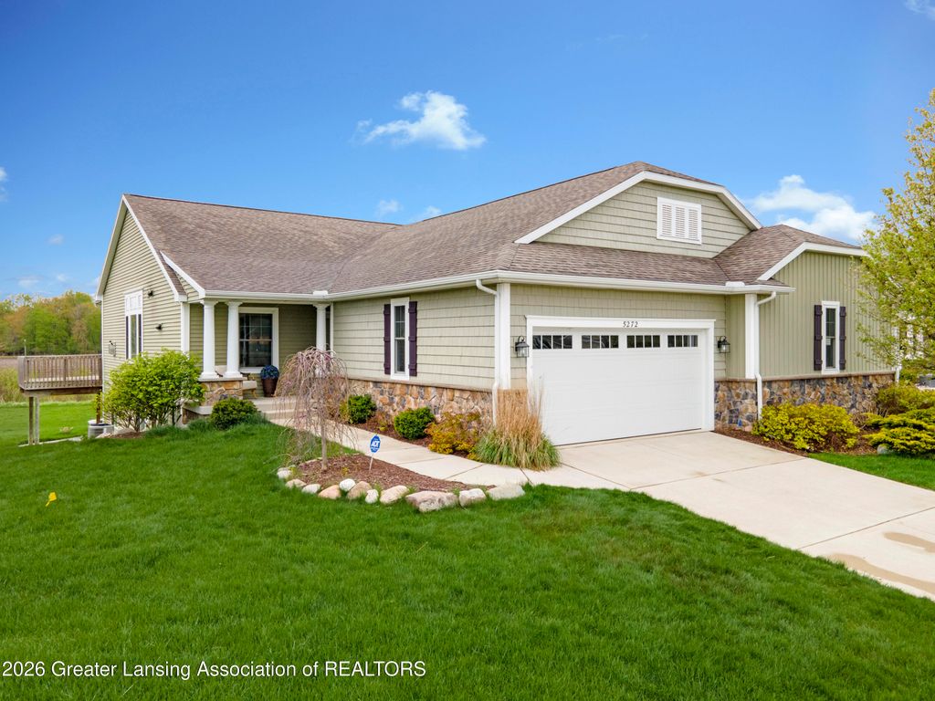 5272 Hawk Hollow Drive, Bath, MI 48808