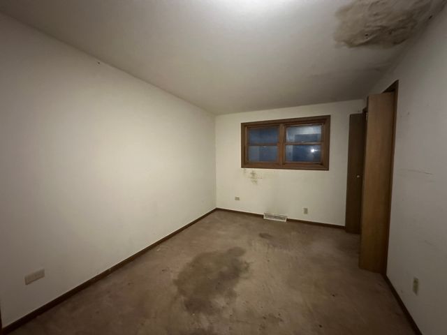15240 Hilltop Drive, Orland Park, IL 60462