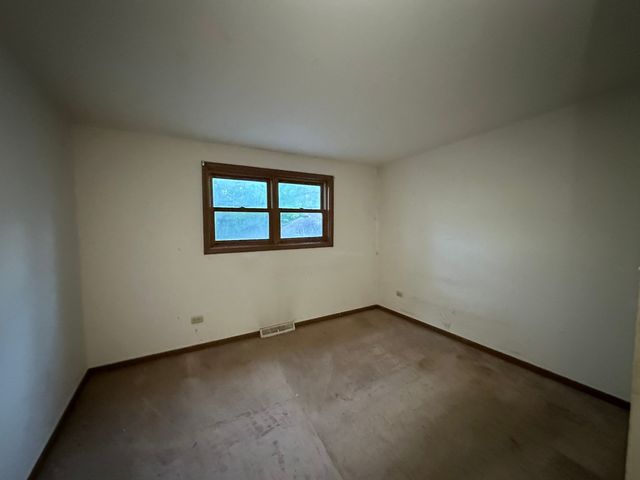 15240 Hilltop Drive, Orland Park, IL 60462