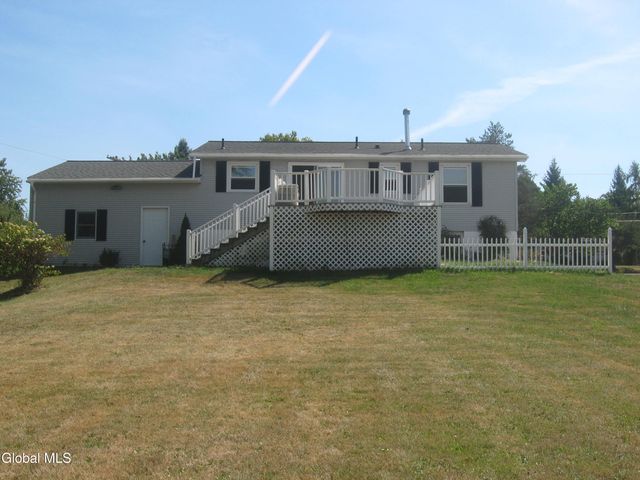 25 Abbott Drive, Poestenkill, NY 12140