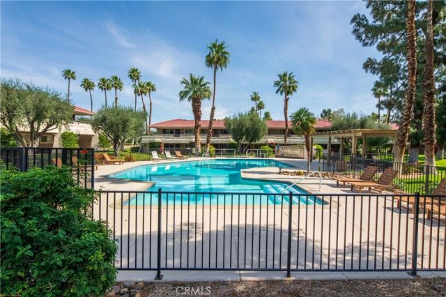 420 N Villa Court 107, Palm Springs, CA 92262
