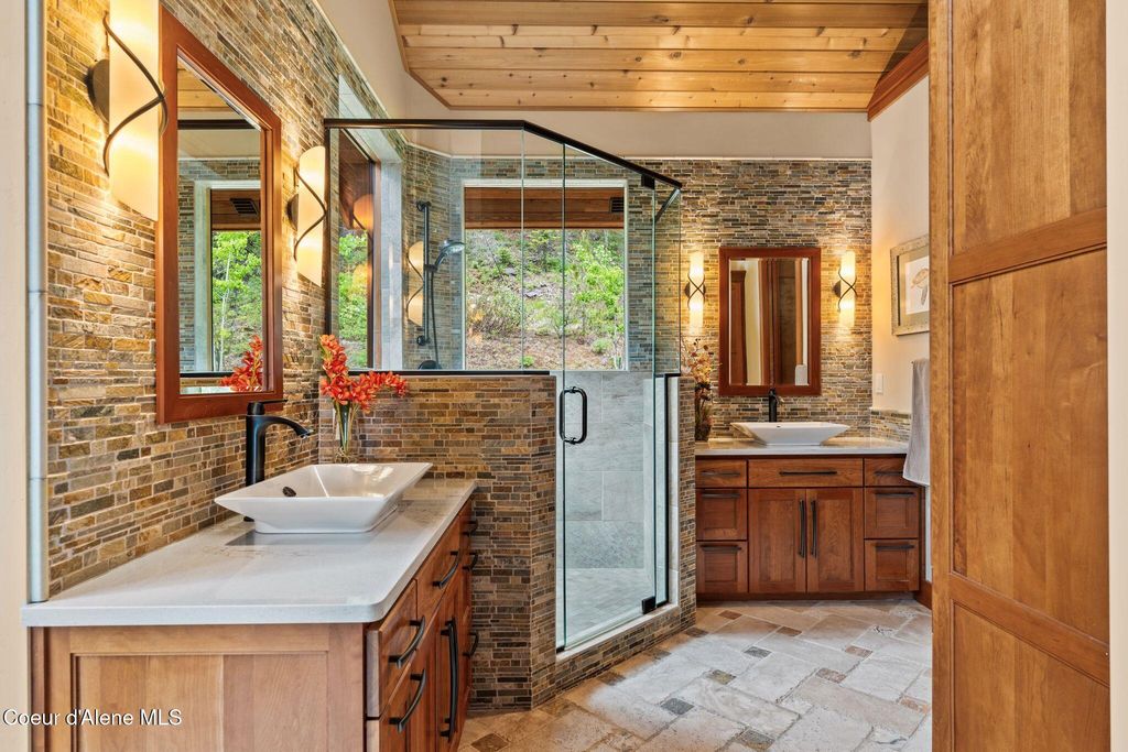 294 Rincon Dr, Sandpoint, ID 83864 photo 31