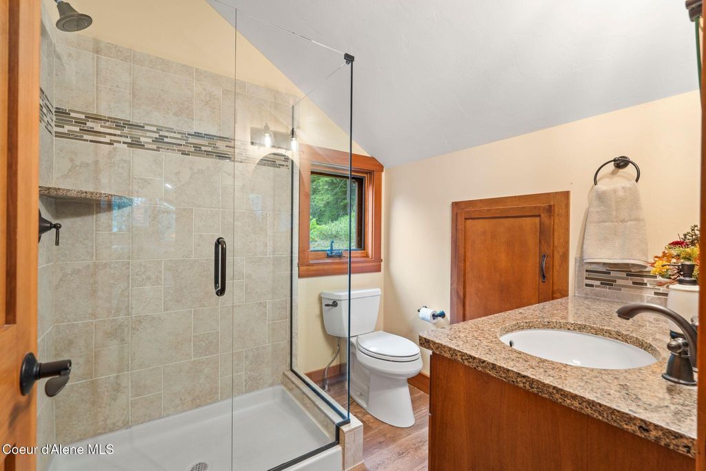 294 Rincon Dr, Sandpoint, ID 83864 photo 48