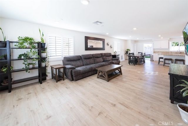 32078 Rambling Court, Winchester, CA 92596