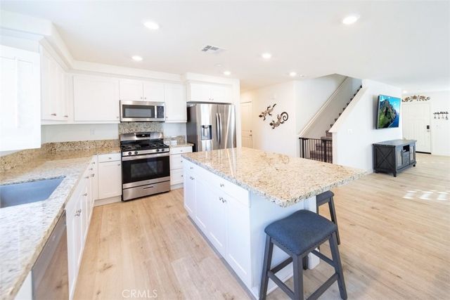 32078 Rambling Court, Winchester, CA 92596