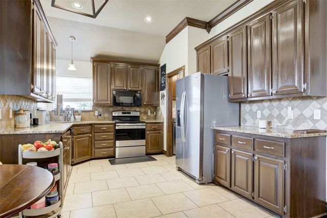 1106 Polk Street, Piedmont, OK 73078