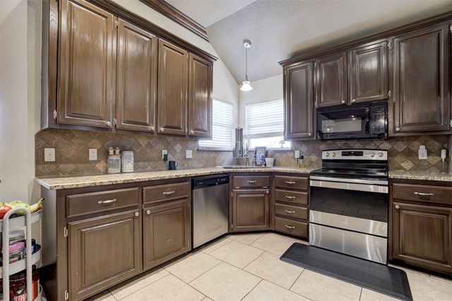 1106 Polk Street, Piedmont, OK 73078