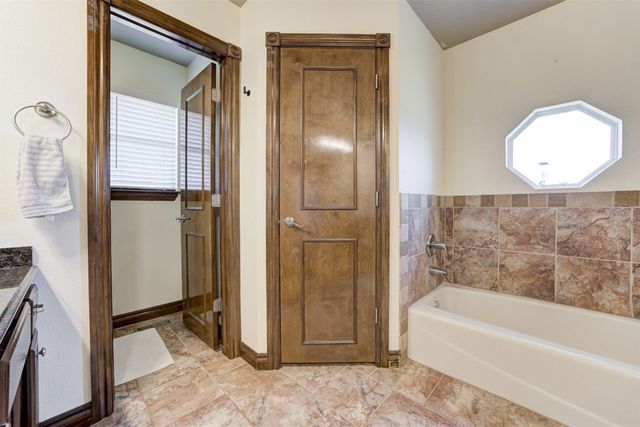 1106 Polk Street, Piedmont, OK 73078